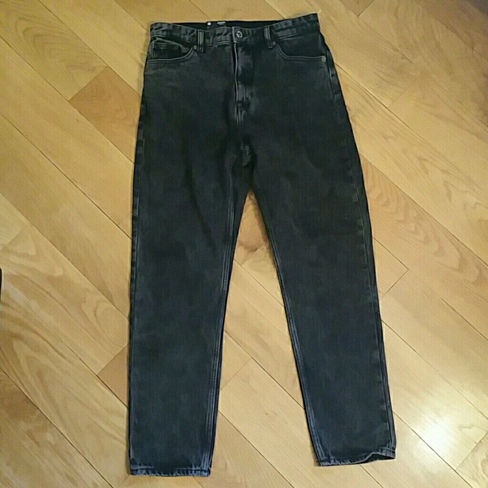Monki High Rise Relaxed Fit Faded Denim Jeans